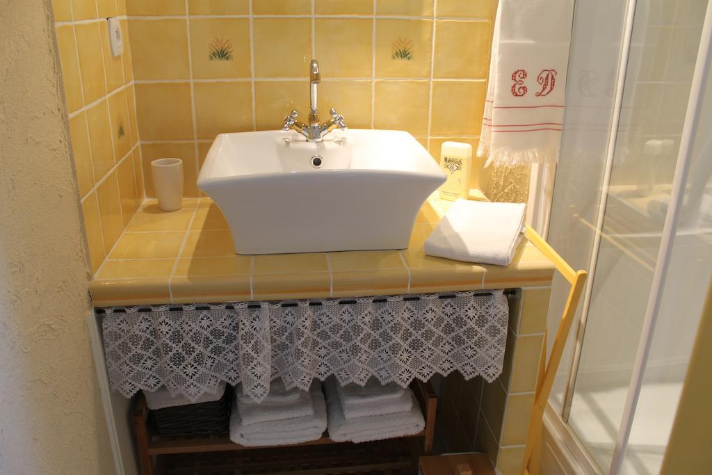 Maison D'Hotes Las Baillargues De Haut Mouchan Room photo