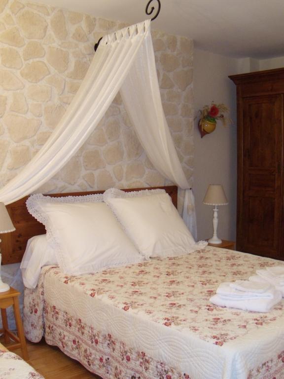 Maison D'Hotes Las Baillargues De Haut Mouchan Room photo